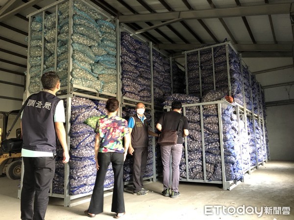 蒜頭飆天價！查獲「無良商囤貨150公噸」早在6月就開始　「低買進高賣出」市府出手了