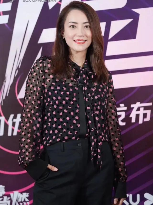謝霆鋒背後的女人！百貨櫃姐轉行「一手捧紅他」旗下藝人都爆紅　「私下是平凡媽媽」女兒是最大安慰