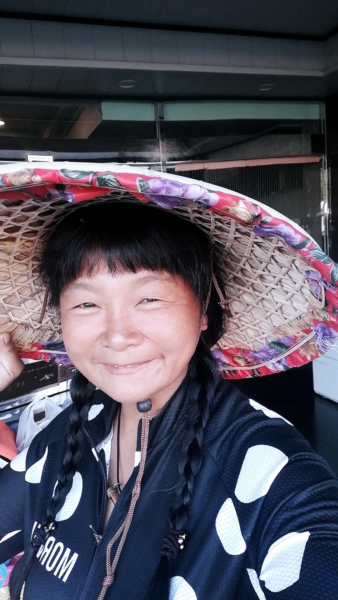 獨養癱兒20年！單親媽「為子推輪椅環島」每滴汗都是愛　謝胡瓜支持「曝唯一心願」所有人都哭了