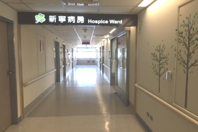 親歷迴光返照！爸爸交代「明天7點來看我」他仍不信邪　淚崩「翻出媽祖靈籤」：早就暗示我了