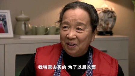 名媛媳婦乖巧孝順「富婆留最大份遺產」！偶然接電話「曝長媳雙面人真相」結局大逆轉：人在做天在看