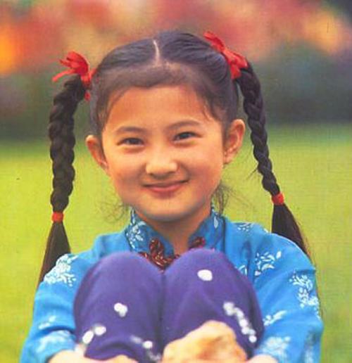 童星小婉君，瓊瑤專門為她寫劇，從萬人愛到過氣她經歷了什麼？