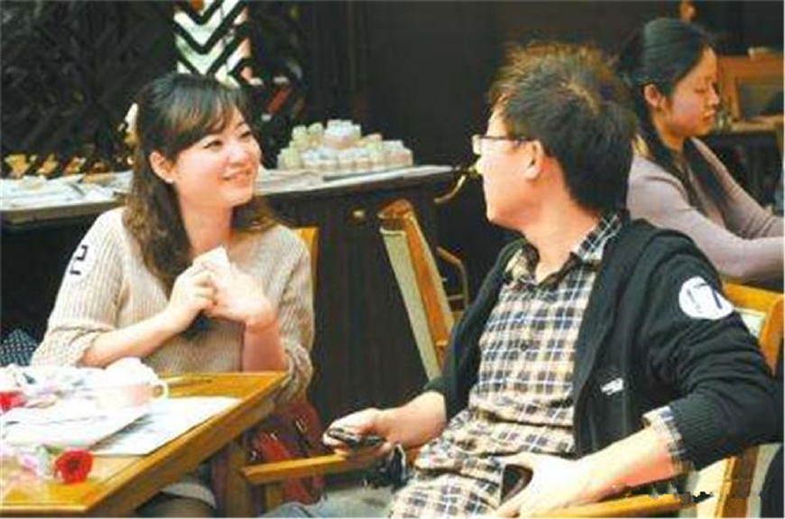 27歲女子去相親！男子「提前結賬」離開　 服務員過來說句話「讓女子滿臉尷尬」 ：活該一輩子找不到老婆