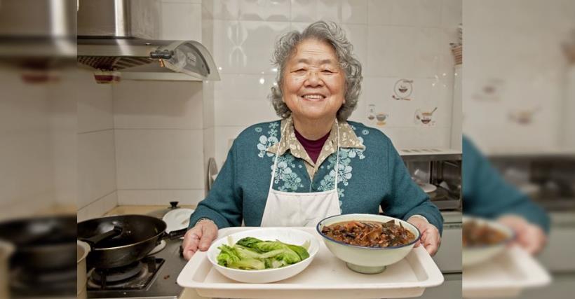 有錢不代表快樂！101歲阿嬤曝「養生秘訣並不難」　嘗盡酸甜苦辣坦言「別窮的只剩下錢」