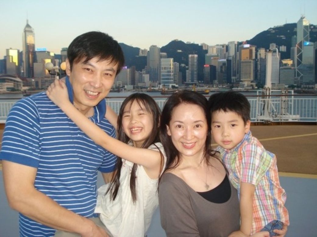 港版吳佩慈！龔慈恩20歲女兒「遺傳爸媽好基因」氣質超空靈　173公分「腳頂逆天長腿」母女私下感情超好
