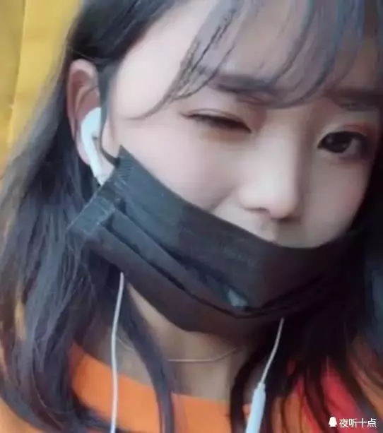 人不可貌相！網紅正妹「眼睛又大又亮」驚艷全網　摘下口罩「露真容」粉絲一片驚呼：趕緊戴上