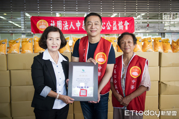 低調行善！陳昭榮20年前「救助沒錢葬孫阿嬤」一幫數十年　繼承父命「5年捐6000棺」：捐蹭財一定要花光