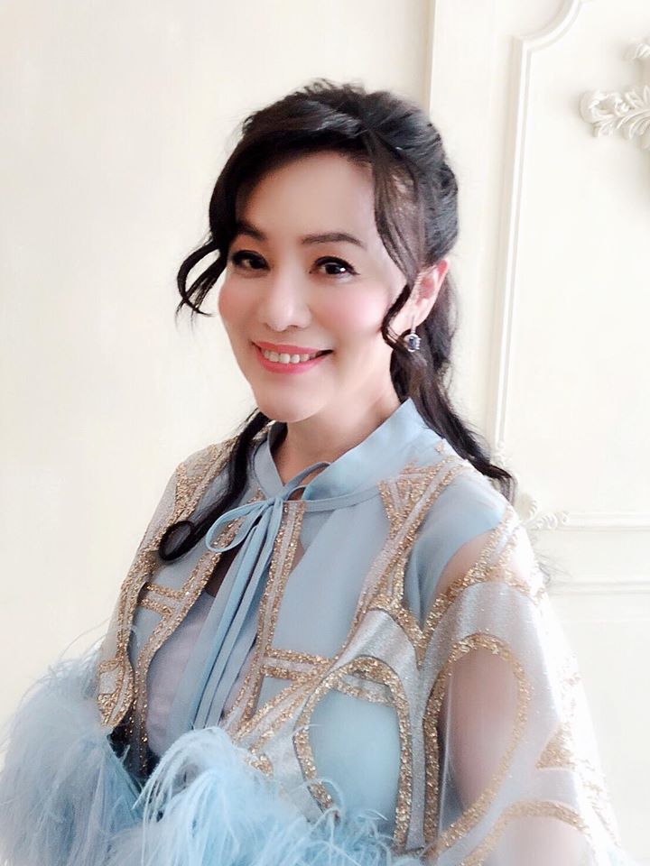 演藝圈孝女！金佩姍花光老本「贈母6千坪農莊養老」絕美山景曝光　4年改造「母女搖身變老闆」孝心得天眷