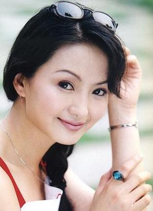 香妃劉丹生前採訪花絮！說話俏皮可愛「坦言戲外喜歡皇阿瑪」　年僅25歲就香消玉損「癡情男為她掃墓20年」