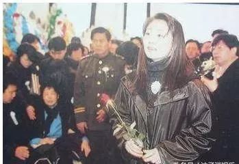 香妃劉丹生前採訪花絮！說話俏皮可愛「坦言戲外喜歡皇阿瑪」　年僅25歲就香消玉損「癡情男為她掃墓20年」