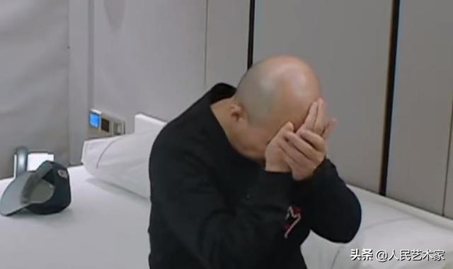心中永遠的痛！歌手為女寫歌「她在6歲離開」再也不唱　每想起就哭「60歲走出傷痛」重獲新生