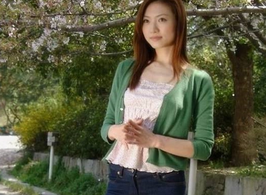逛街時見婆婆撿飲料瓶！同學聚會被憐憫「嫁的不好」　 婆婆做一事「全場愣了」瞬間臉紅羞愧