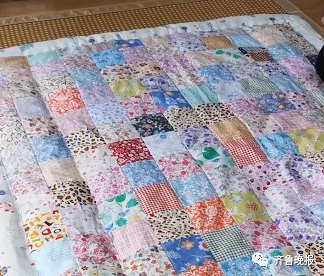 好好珍藏！外婆一針一線「親手縫製被子」送外孫女　「勾起童年回憶」網喊：我小時候也有