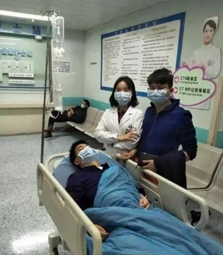善有善報！暖商無私「贊助貧女圓夢念大學」　11年後換她報恩「反被救一命」網感動