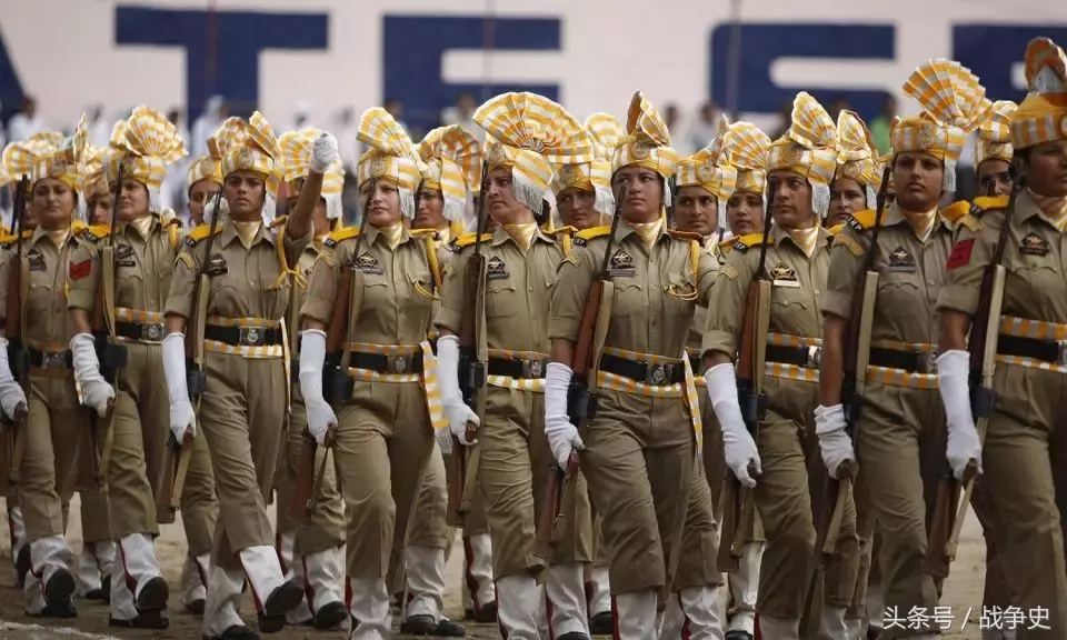 印度女兵為逃婚選擇從軍！本以為脫離苦海　卻不曾想「入伍體檢」就令人接受不了：男尊女卑太嚴重