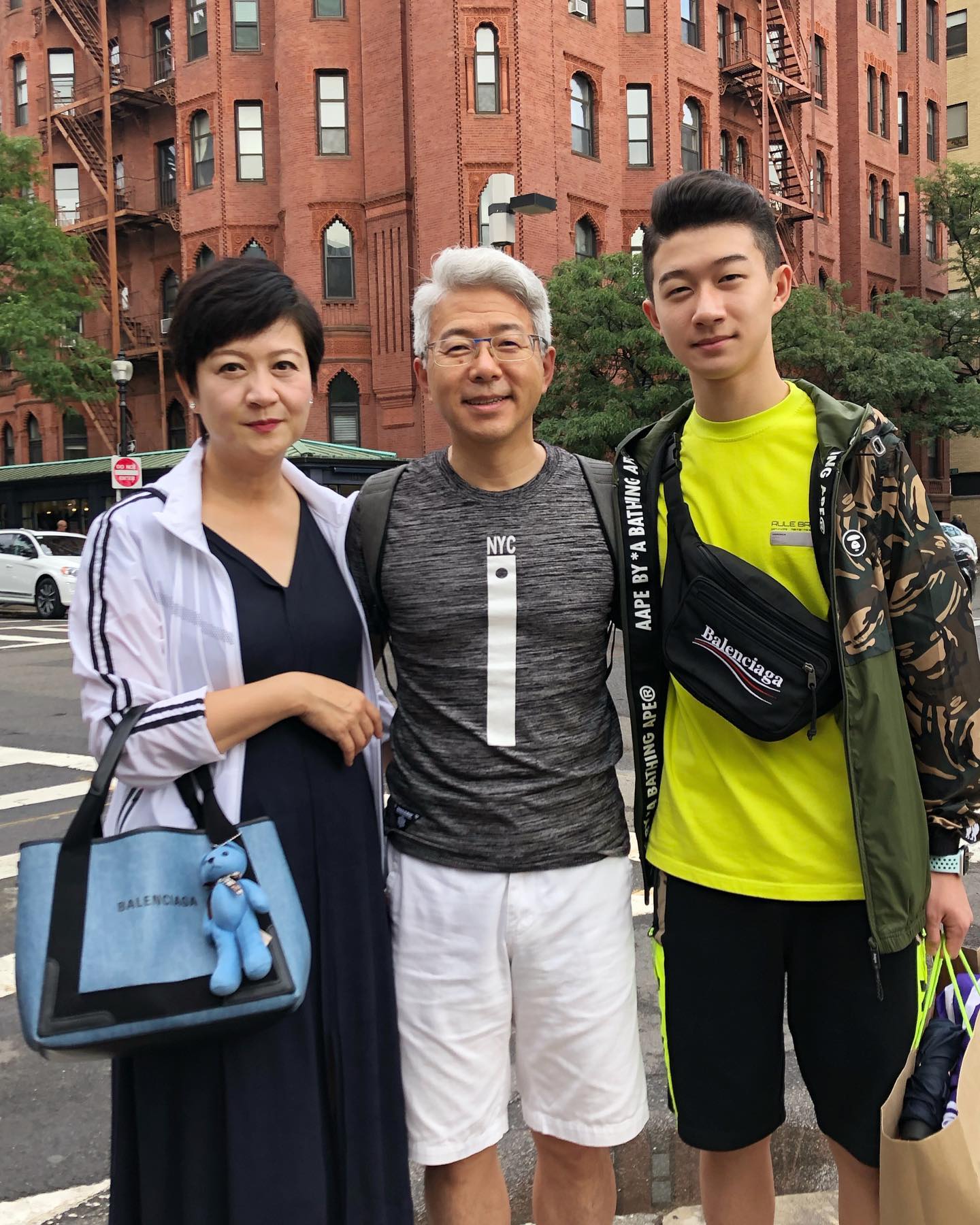 分手後又復合！花系列女星曝「拿事業換婚姻」賭上人生　慶幸勇敢追愛「老公寵她成女孩」：手是拿來戴鑽戒