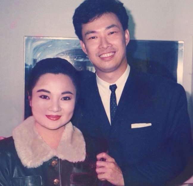 最善良小哥！費玉清「連2個月奔白冰冰家」安慰喪女痛　至今23年「她淚謝好友恩情」：讓我重生