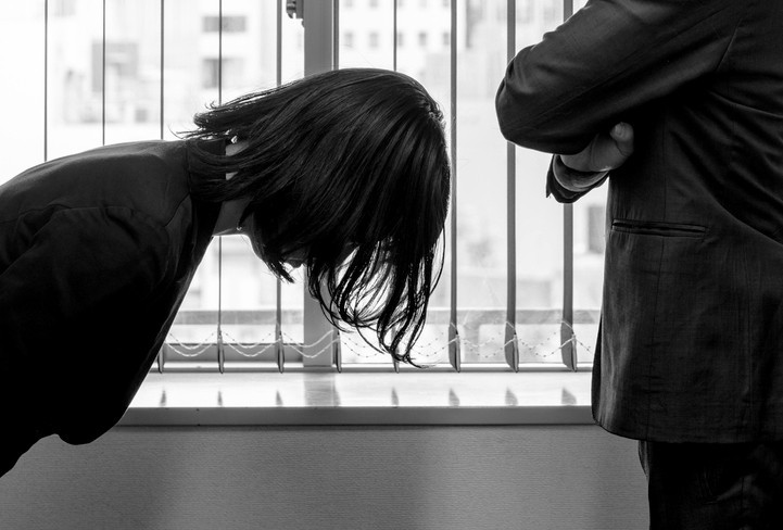 小學偷走指南針！校友「愧疚20年寄信懺悔」願當反面教材　校長坦言「對他感到佩服」結局感人