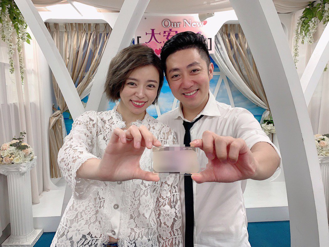 婚後扛全家生活費！艾成霸氣護愛「連岳父母房貸也包下」　王瞳認「老公不喜歡媽」淚嘆：就是太疼我