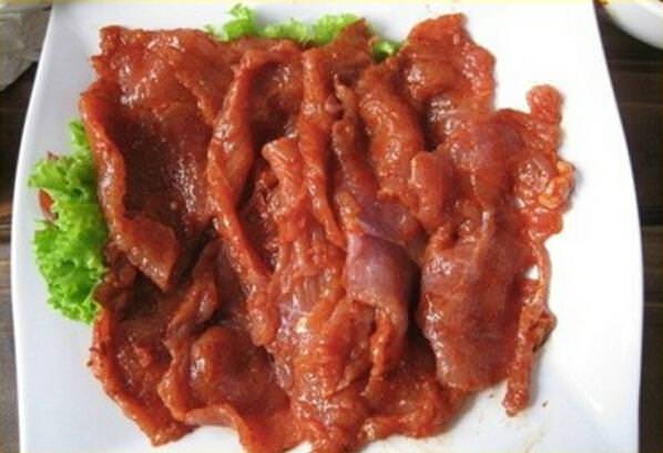 五星級酒店大廚的秘訣！只要在炒肉前加一個小步驟「肉就變得又嫩又香」中秋連假廚藝學起來　做給家人吃