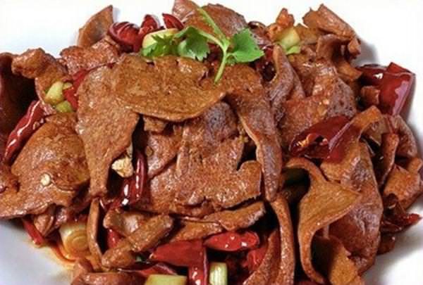 五星級酒店大廚的秘訣！只要在炒肉前加一個小步驟「肉就變得又嫩又香」中秋連假廚藝學起來　做給家人吃