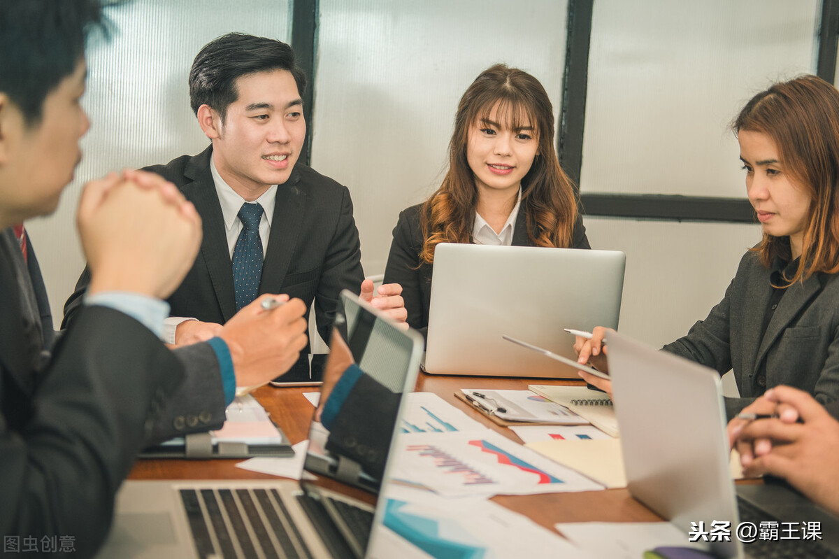 面試官：給你「一張紙」能登上月球嗎？　博士答能「行」 老闆笑侃：地球都擋不住你