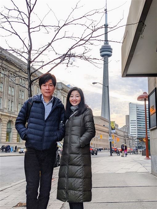 洪榮宏三婚「甜寵小11歲愛妻」每年出國過兩人世界　結婚4年「罕曝心聲」至今仍熱戀像情侶