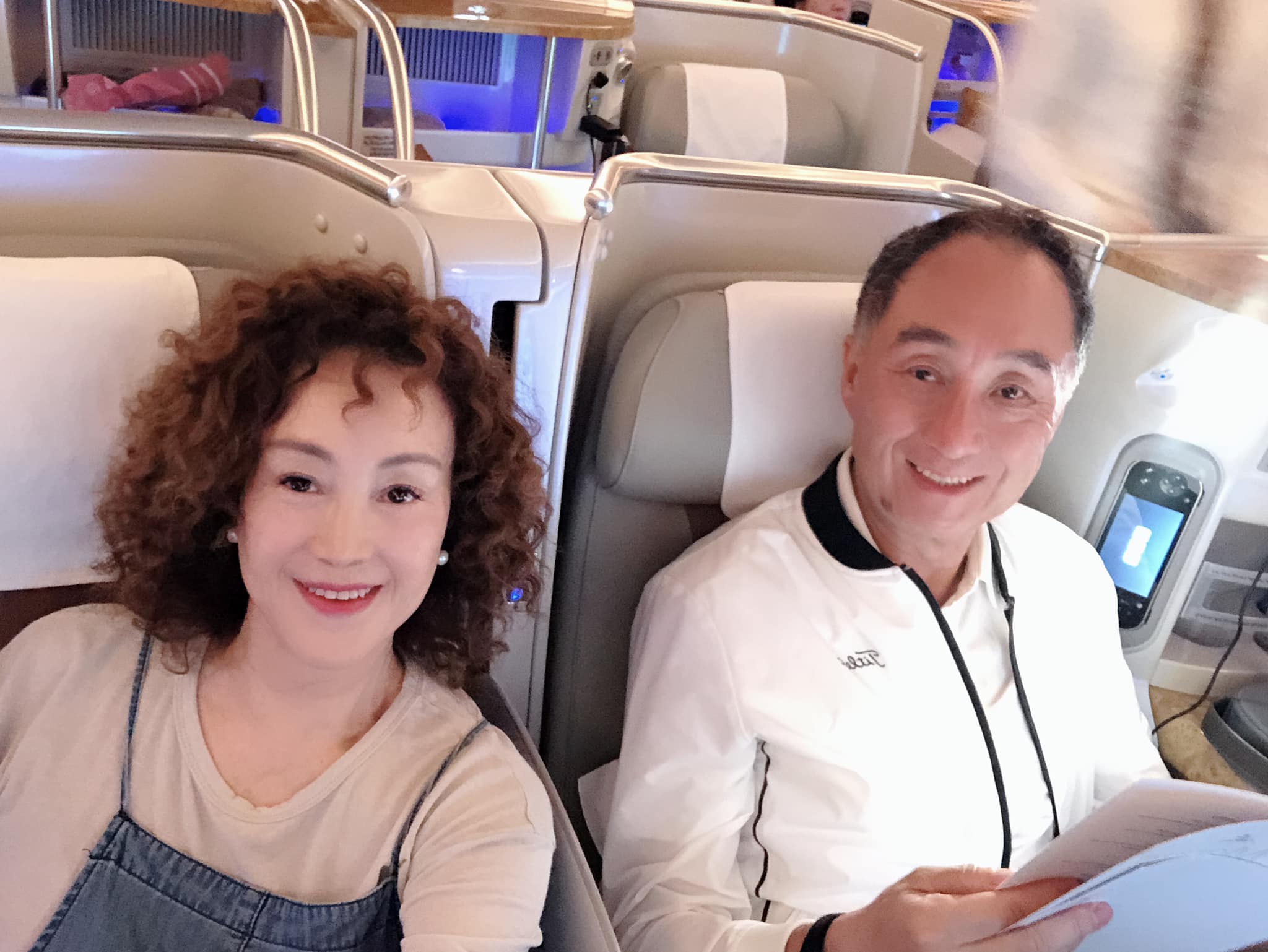 人稱最美奶奶！《鐵娘子》女星閃嫁「婦唱夫隨48年」如初見待她　「兒子身分曝光」網驚：原來是熟面孔