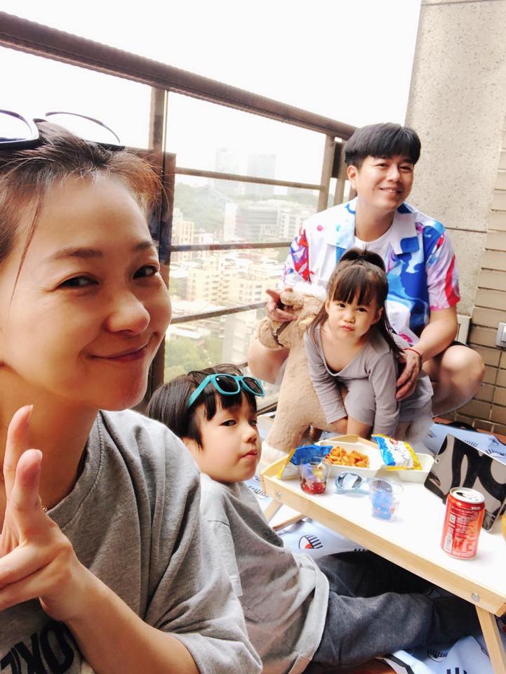 差7歲有隔閡！六月認了「結婚9年天天吵架」心寒放話　謝李易「願意好好溝通」曝老公驚人成長