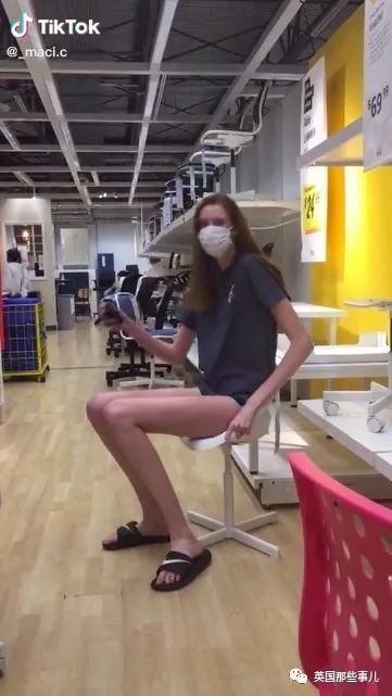 根本就是巨人！17歲少女「光腿長就135」直接打破兩項「最長腿」世界紀錄　撞門框頂風扇都是日常