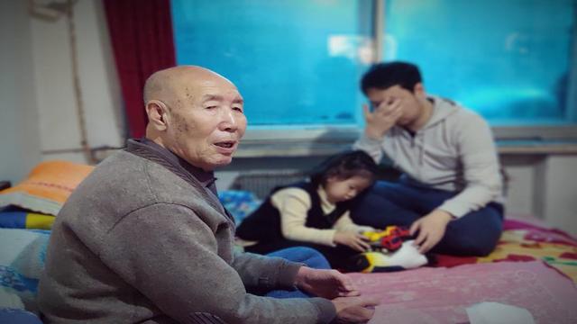 果然姜還是老的辣！兒媳連續生下「4孫女1孫子」讓公公取名　「看完名字」網友佩服：一個比一個有深意