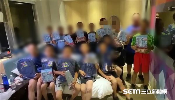 偏鄉少棒沒吃過披薩「暖老闆連3天請客」！鄉下囡仔「吃完後一致舉動」網哽咽：懂事得讓人心疼