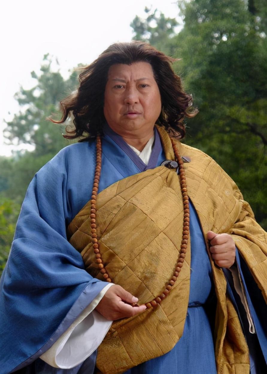 被爸爸聲稱「世界第一漂亮」！洪金寶女兒照片曝光：五官清秀皮膚白皙　「受父兄傾力保護」36歲至今未嫁