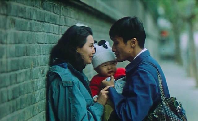 成名不忘糟糠妻！梁家輝陷低潮靠擺地攤「是老婆給他機會」　「花8千元娶回太太」恩愛一輩子
