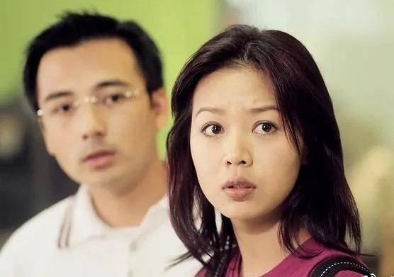 曾被斷言活不過2歲！前TVB花旦鍾麗淇「罕曬9歲女兒」近況：身材瘦弱步履蹣跚　走路仍需他人攙扶