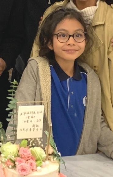 劉燁「混血兒女」近照罕曝光！一家四口現身劉愷威慶生會　「10歲諾一帥氣難掩」妹妹霓娜笑容很可愛