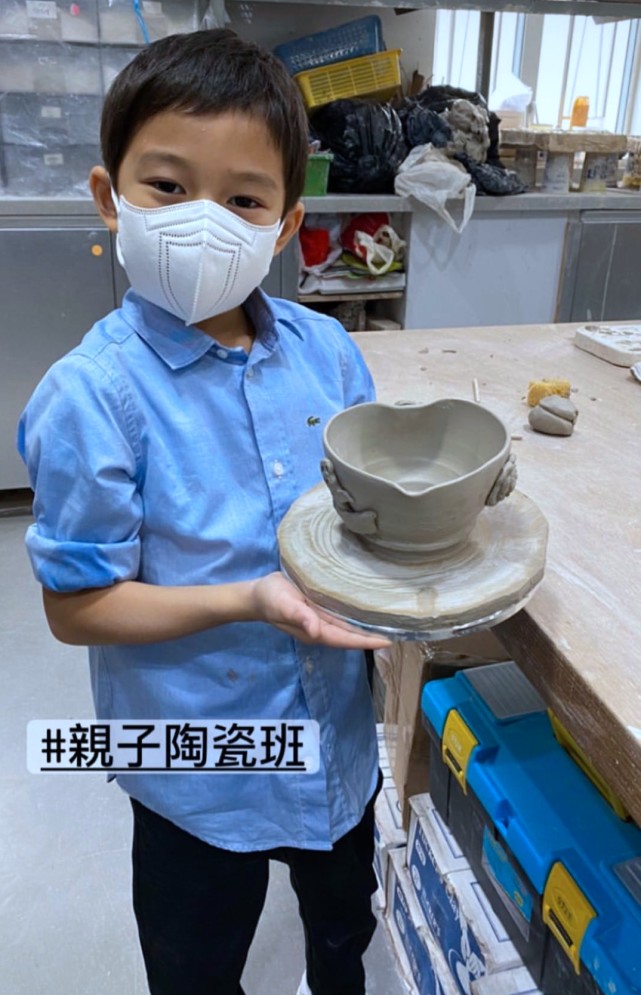 慶39歲生日！郭晶晶「闊太閨蜜團」首曝光　身家20億名媛為其慶生「曾跟趙薇老公打官司」身份不簡單