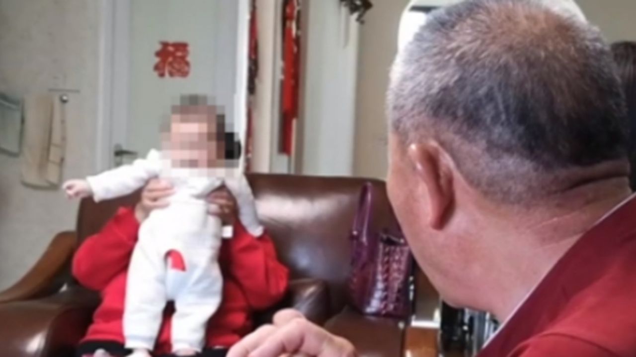 金價勇！67歲嬤「自然產下小女嬰」創金氏紀錄　女兒「比孫小20歲」尪笑喊：我們不比20多歲差❤️