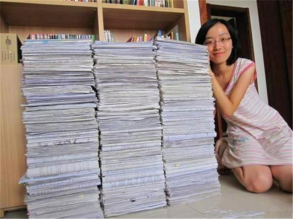 看漫畫耽誤學業？日本墊底萌妹通過「模仿漫畫學霸男主」生活學習習慣　1年後「成功逆襲」考上名牌大學