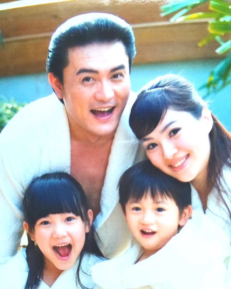遺傳媽媽美人基因！李㼈18歲女兒「進演藝圈變女神」人氣超高　爸爸鬆口「準備有新身分」：真的很棒