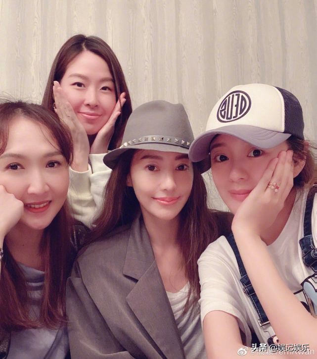 安以軒挺「2胎巨肚」參加貴婦聚會！以手掩面巧遮浮腫　「C位美女」身份不簡單：真正名媛圈