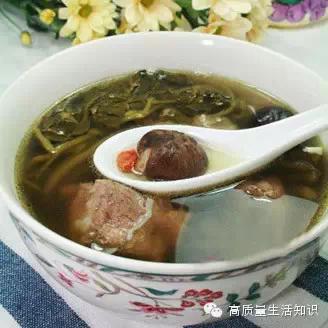 秋天乾燥！18個「養顏滋補湯」女人一周喝一次「皮膚水嫩不粗糙」