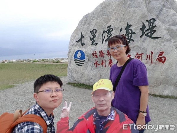 才剛買車買房！55歲桃園嬤「拚33年準備享福」老公卻走了　回高中念書「完成對方遺願」淚：他要我自由