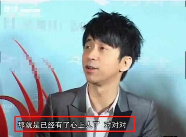 簡直不科學！50歲光良「曬健碩腹肌照」12%體脂身材碾壓20歲小鮮肉　曾談過「超5段戀愛」至今未婚 