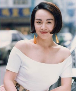 25歲未婚先孕！性感女神「單親養子46年」揭過往糾葛　受萬人追捧「最後卻皈依佛門」：不再眷戀了