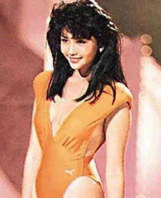 邱淑貞老公半年巨虧3億！攜妻女外出聚餐「面對記者全程冷臉」   曾被業主追租24次「關閉多家店鋪」