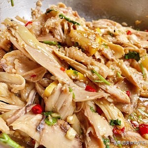今天立冬到喝「雞湯」的時候了！加西洋參紅棗一起燉「溫補不上火 」冬天手腳不冰冷