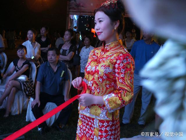 婚宴用兩種酒！新娘舅舅不滿男方「看人下菜」怒責：不把岳家放眼裡　下一秒「38萬婚禮」變悲劇