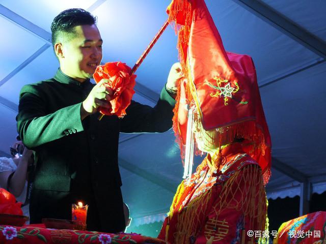 婚宴用兩種酒！新娘舅舅不滿男方「看人下菜」怒責：不把岳家放眼裡　下一秒「38萬婚禮」變悲劇