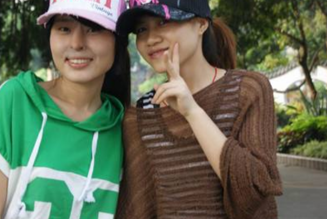 3歲被老鼠咬掉鼻子！無鼻女醜到沒公司肯錄取只好「掛牌求職」　好心人相助「大變樣」美翻全網